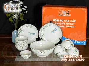 Bộ đồ ăn men kem vẽ Trúc Chuồn, 11 chi tiết