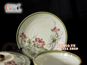 Bộ đồ ăn men vuốt họa tiết vẽ Sen đỏ