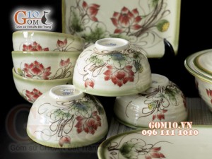 Bộ đồ ăn men vuốt họa tiết vẽ Sen đỏ