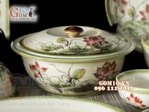 Bộ đồ ăn men vuốt họa tiết vẽ Sen đỏ