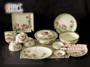 Bộ đồ ăn men vuốt họa tiết vẽ Sen đỏ
