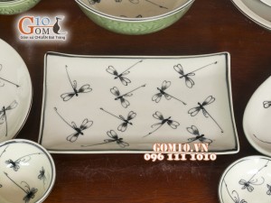 Bộ đồ ăn men xanh vẽ chuồn chuồn
