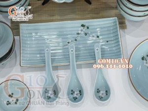 Bộ đồ ăn Ngọc Thanh Dương vẽ hoa đào, 22 chi tiết