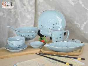 Bộ đồ ăn Ngọc Thanh Dương vẽ hoa đào, 8 chi tiết