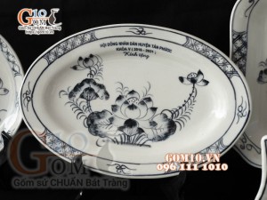 Bộ đồ ăn quà tặng men chàm cổ họa tiết sen đen, in logo