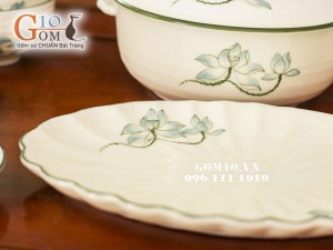 Bộ đồ ăn Sen xanh men kem chỉ xanh