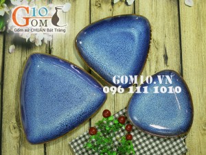 Bộ đồ ăn xanh đá