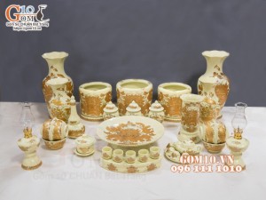 Bộ đồ thờ hoạ tiết Sen vàng kim, mẫu mới
