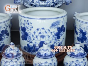 Bộ đồ thờ men lam cổ vẽ Sen Phú Quý Tài Lộc 01, cả đỉnh hạc