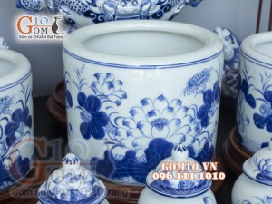 Bộ đồ thờ men lam cổ vẽ Sen Phú Quý Tài Lộc 01, cả đỉnh hạc