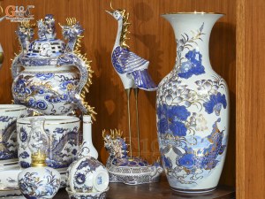 Bộ đồ thờ men lam vẽ Rồng Sen Đại Phát, 23 chi tiết (Ban Thờ 1m53)