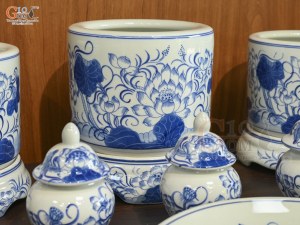 Bộ đồ thờ men lam vẽ Sen Đại Cát, 15 chi tiết (Ban Thờ 1m27-1m53)