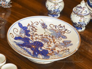 Bộ đồ thờ men lam vẽ Sen Đại Cát vẽ vàng, 12 chi tiết (Ban Thờ 1m27-1m53)