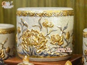 Bộ đồ thờ men rạn đắp nổi Sen Cát Tường vẽ vàng 24k - 01