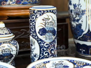 Bộ đồ thờ men trắng họa tiết Tứ Cảnh Đại Cát vẽ vàng 24k (Ban thờ 1m53)