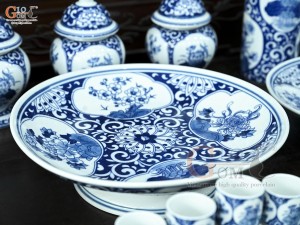 Bộ đồ thờ men trắng họa tiết Tứ Cảnh Ngũ Phúc (Ban thờ 1m75)