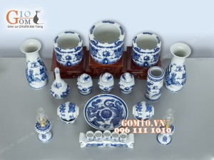 Bộ đồ thờ men trắng vẽ rồng giả nổi ( Có tam cấp )