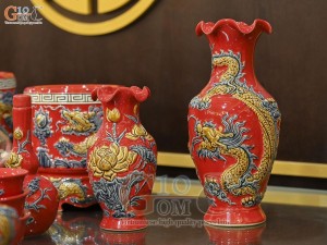 Bộ đồ thờ Như Ý Cát Tường men màu đắp nổi Rồng nền đỏ (Ban thờ 1m53)