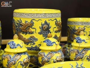 Bộ đồ thờ Như Ý Cát Tường men màu đắp nổi Rồng nền vàng (Ban thờ 1m75)