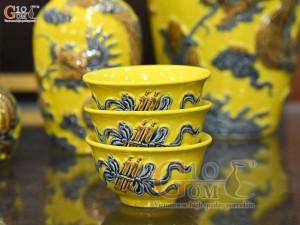 Bộ đồ thờ Như Ý Cát Tường men màu đắp nổi Rồng nền vàng (Ban thờ 1m75)