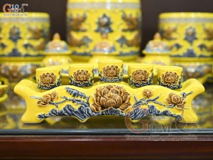 Bộ đồ thờ Như Ý Cát Tường men màu đắp nổi Rồng Sen nền vàng (Ban thờ 1m75)