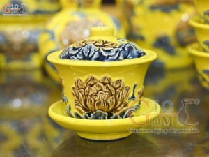 Bộ đồ thờ Như Ý Cát Tường men màu đắp nổi Rồng Sen nền vàng (Ban thờ 1m75)