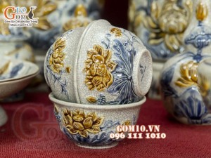 Bộ đồ thờ men rạn đắp nổi Sen Cát Tường cao cấp 01