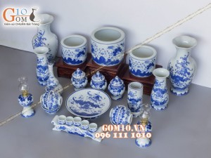 Bộ đồ thờ vẽ sen CÁT TƯỜNG men rong cổ, hàng vẽ tay 100% (có tam cấp)