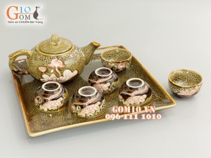 Bộ độc ẩm men gấm vàng khắc sen, khay vuông 25cm