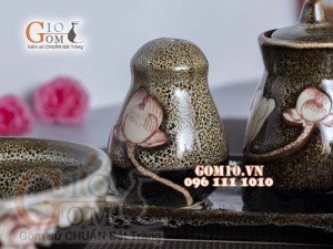 Bộ gia vị 6 món men gấm vàng khắc sen