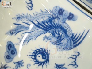 Bộ hoa mặt trời men lam cổ Rồng Phượng Như Ý, đường kính 45cm (cả khay gỗ)