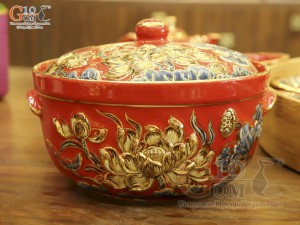 Bộ hoa mặt trời men màu đỏ đắp nổi hoa Sen vẽ vàng 24k