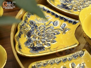 Bộ hoa mặt trời men màu vàng đắp nổi hoa Sen vẽ vàng 24k