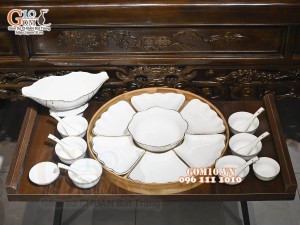 Bộ hoa mặt trời men trắng kẻ chỉ vàng kim đầy đủ, đường kính 45cm