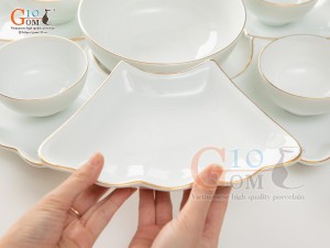 Bộ hoa mặt trời men trắng kẻ chỉ vàng kim, 15 chi tiết