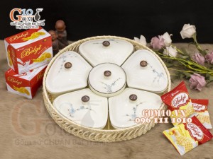 Bộ khay mứt Tết 5 cánh men kem vẽ đào xanh - khay mây