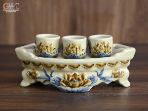 Bộ kỷ ngai 3 chén men hoàng tộc đắp nổi hoa sen Phú Quý