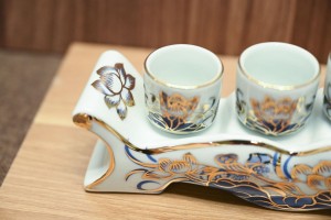 Bộ kỷ ngai 5 chén men lam vẽ Sen Đại Cát, vẽ vàng 24k