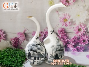 Bộ lọ hoa sơn mài dáng thiên nga vẽ cảnh làng quê nền trắng cao 45cm