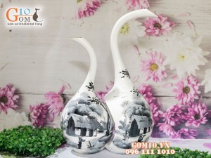 Bộ lọ hoa sơn mài dáng thiên nga vẽ cảnh làng quê nền trắng cao 45cm