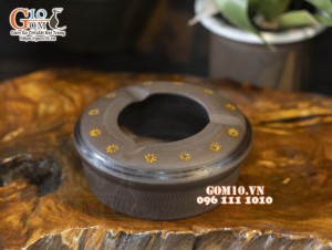 Bộ phụ kiện gốm hồng sa khắc sao vàng