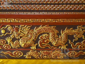 Bộ quách tiểu tam cấp khắc nổi Rồng vẽ nhũ vàng, 80cm