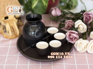 Bộ sake rượu, khay tròn chỉ nâu - chén lòng trắng 330ml