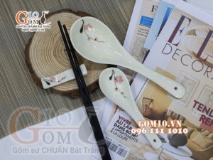 Bộ thìa, gác đũa men kem vẽ hoa Đào phai