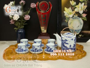 Bộ tích men lam cổ vẽ cảnh Sơn Thủy kẻ chỉ vàng - 800ml