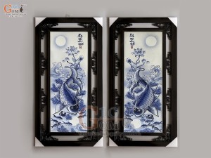Bộ tranh sứ men chàm đắp nổi Lý Ngư Vọng Nguyệt, 85x42cm