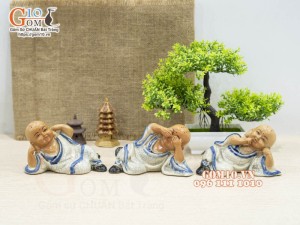 Bộ tượng gốm Tam Không men rạn, cao 8cm 