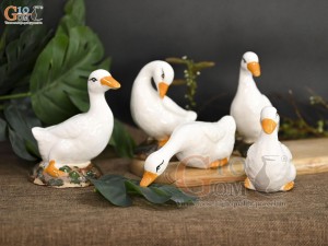 Bộ tượng sứ đàn vịt trắng, cao 13cm