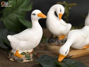Bộ tượng sứ đàn vịt trắng, cao 13cm