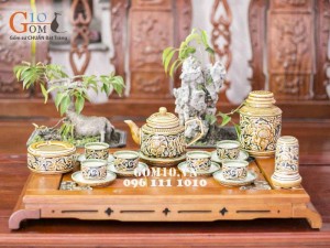 Bộ vai vuông khắc nổi hoa phù dung, đủ phụ kiện